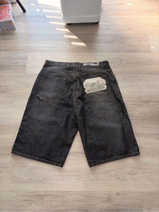 Ripzone Other - Dead stock Y2k Ripzone baggy jorts